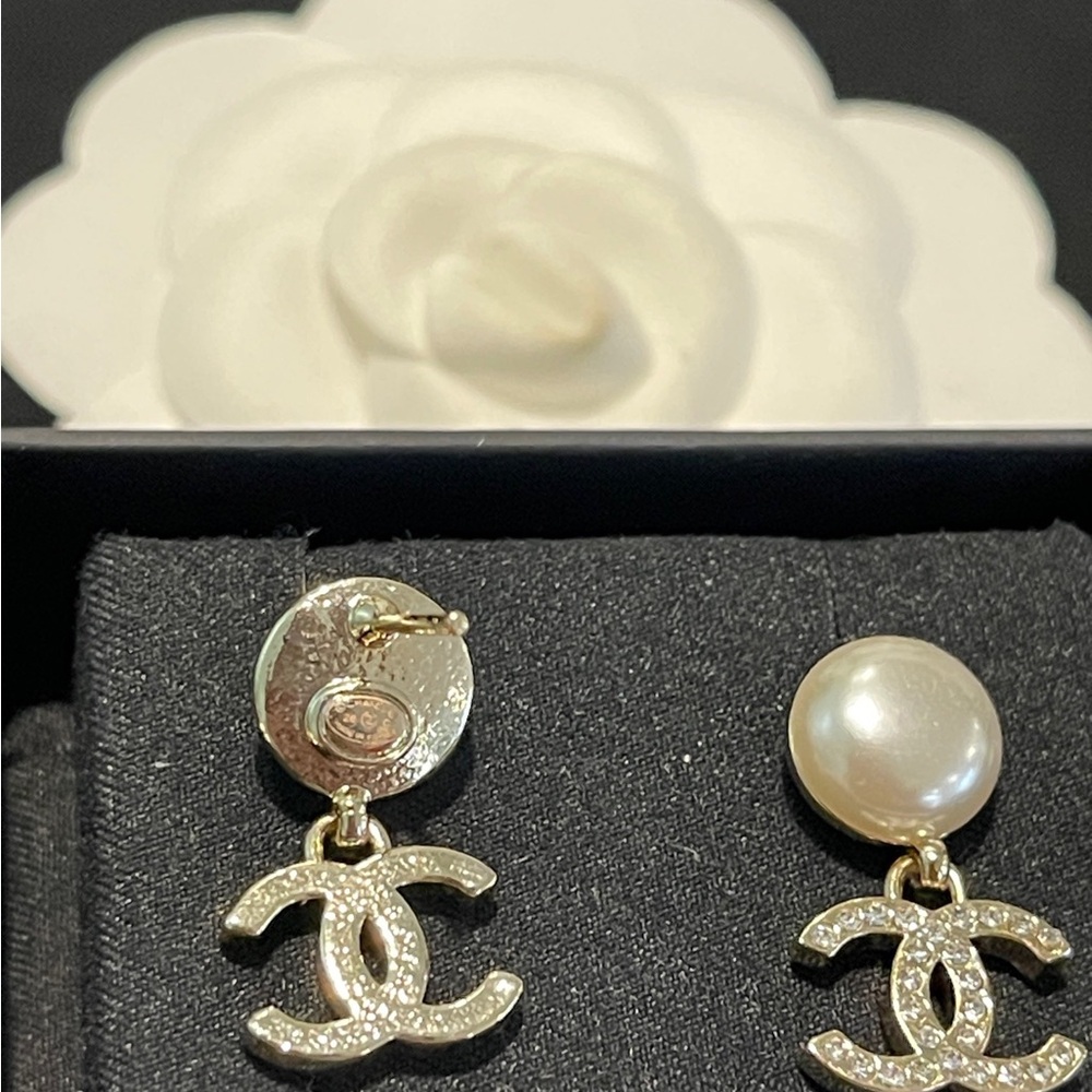 Chanel earrings - Picture 8 of 8